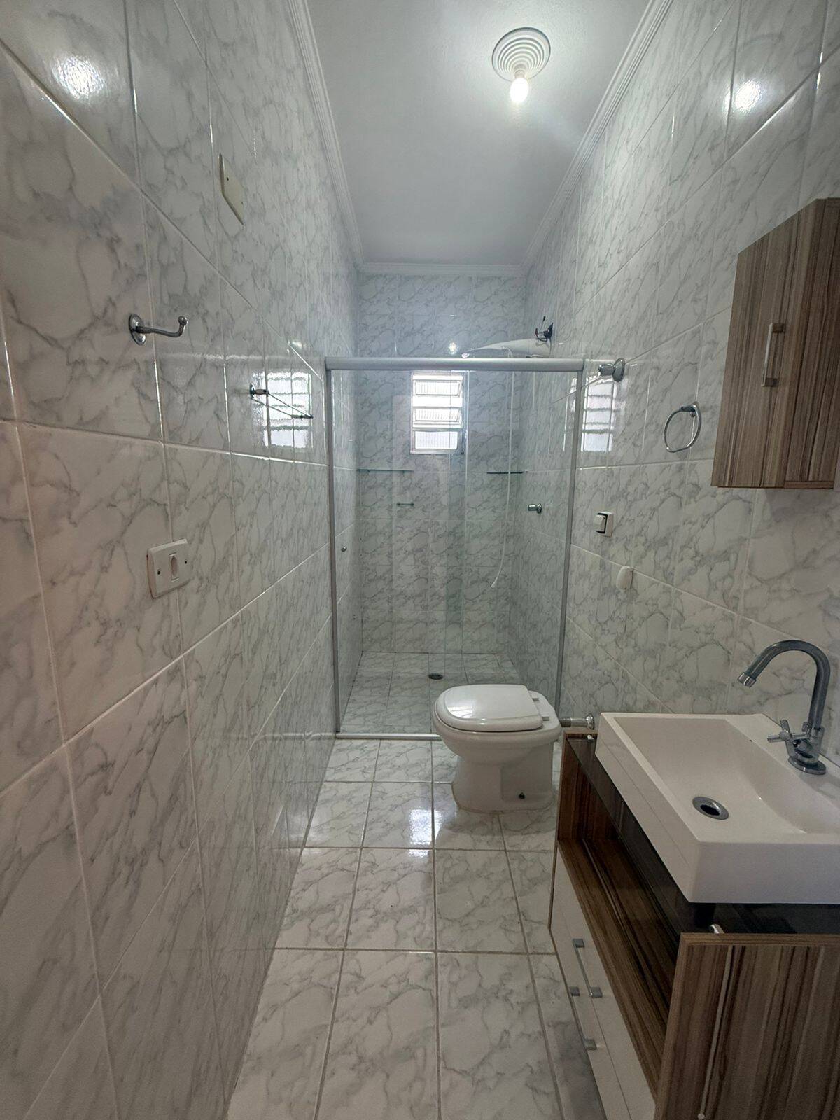 Sala Comercial para Locação na Av. Inocêncio Seráfico