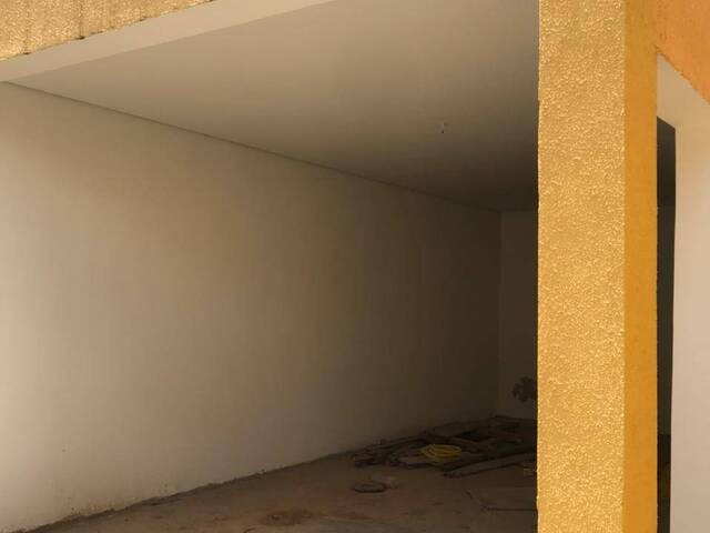 Casa para Venda em Santana de Parnaíba - 2