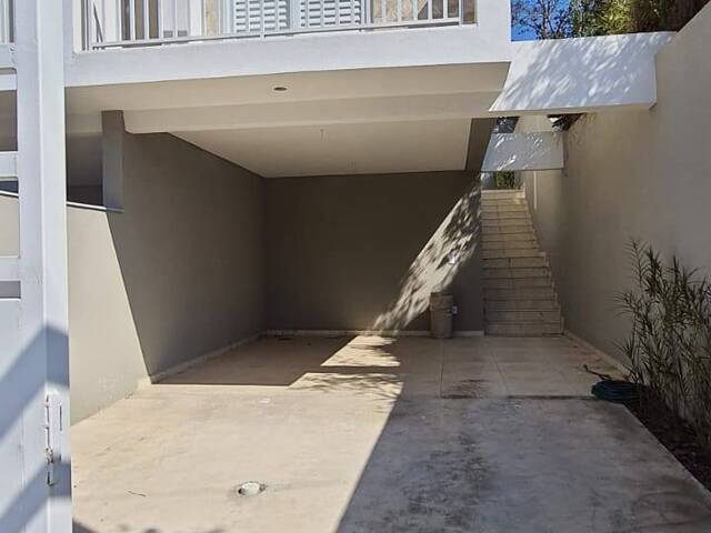 Casa para Venda em Santana de Parnaíba - 2