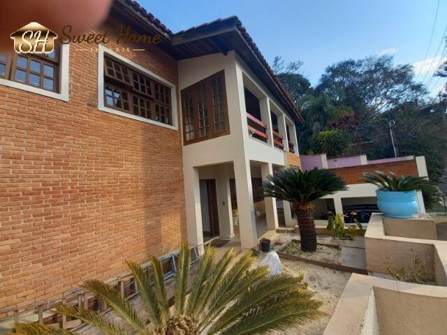 Casa para Venda em Santana de Parnaíba - 3