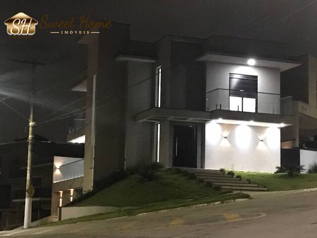 Casa para Venda em Santana de Parnaíba - 2