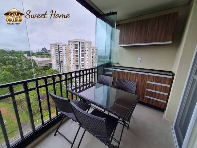 Apartamento para Venda em Santana de Parnaíba - 4