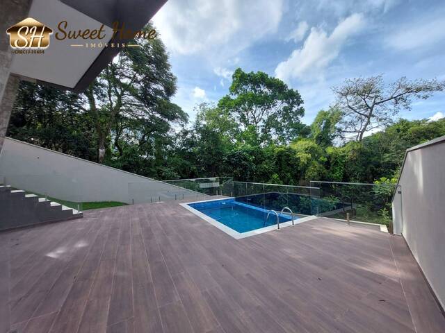 Casa para Venda em Santana de Parnaíba - 5