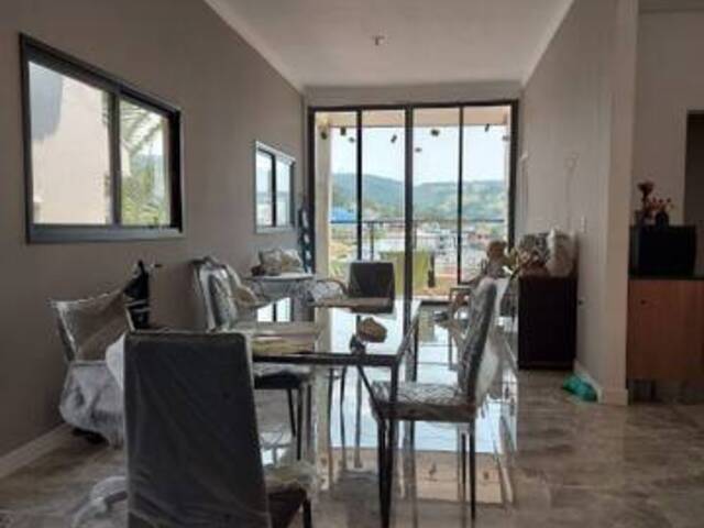 #SH21336 - Casa para Venda em Santana de Parnaíba - SP