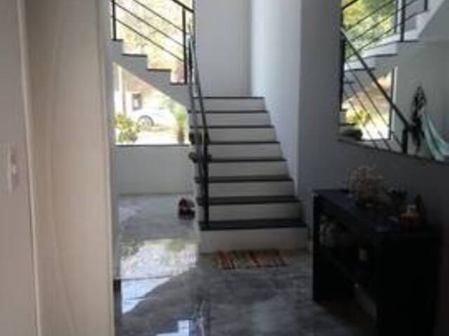 Casa para Venda em Santana de Parnaíba - 5