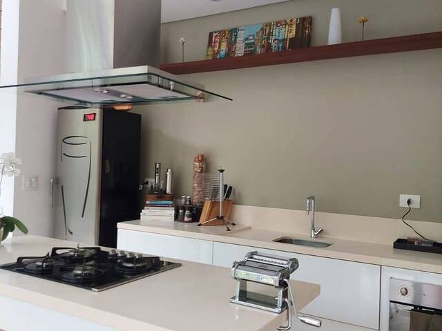 Casa para Venda em Santana de Parnaíba - 3