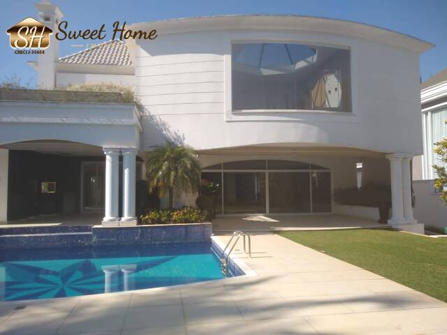 Casa para Venda em Santana de Parnaíba - 2