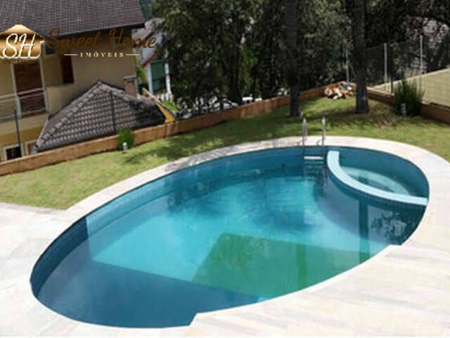 Casa para Venda em Santana de Parnaíba - 2