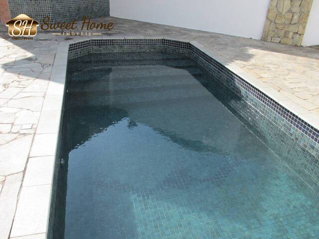 Casa para Venda em Santana de Parnaíba - 5