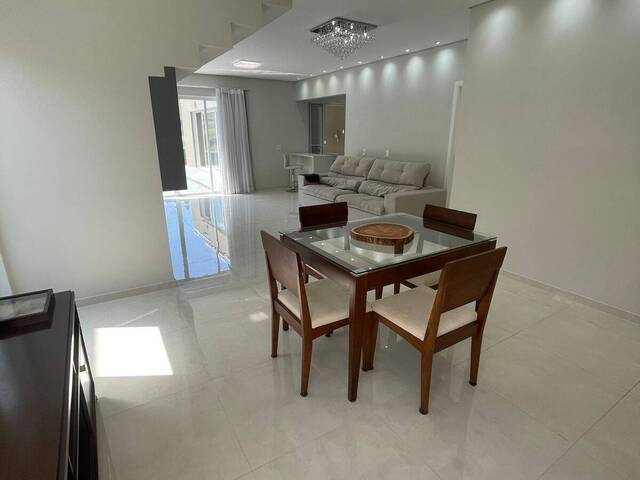 #SH21652 - Casa para Venda em Santana de Parnaíba - SP