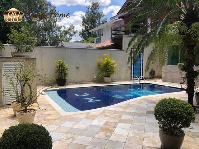 Casa para Venda em Santana de Parnaíba - 3