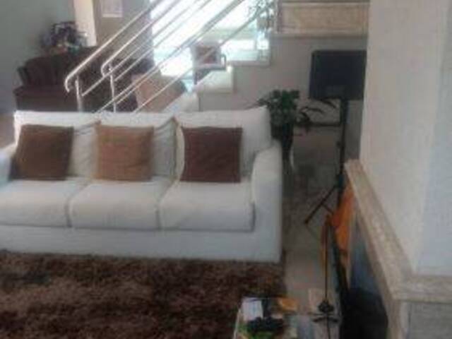 Casa para Venda em Santana de Parnaíba - 4