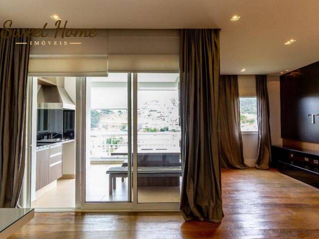 Apartamento para Venda em Santana de Parnaíba - 5