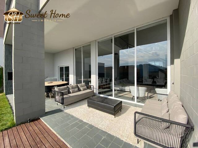 Casa para Venda em Santana de Parnaíba - 5