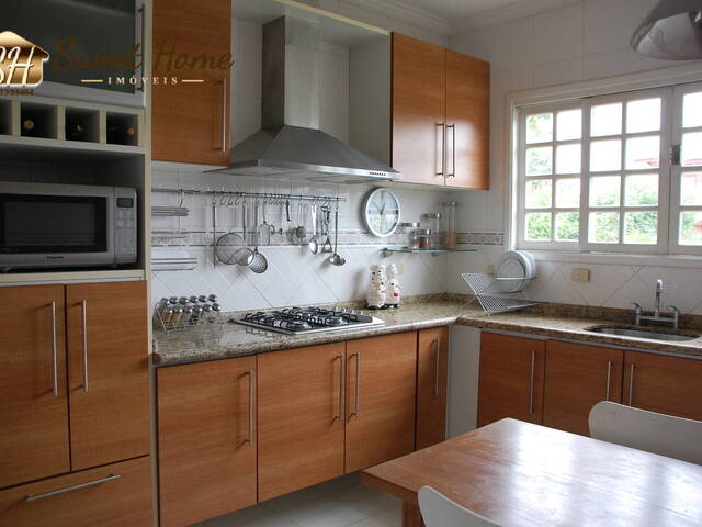 Casa para Venda em Santana de Parnaíba - 5