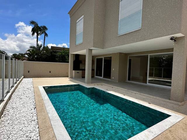 #2123 - Casa para Venda em Santana de Parnaíba - SP