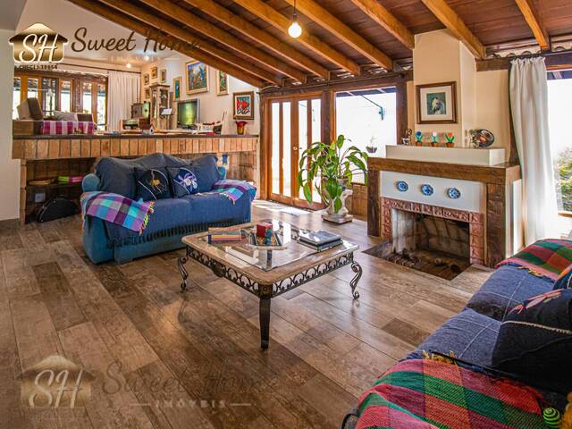 Casa para Venda em Santana de Parnaíba - 5