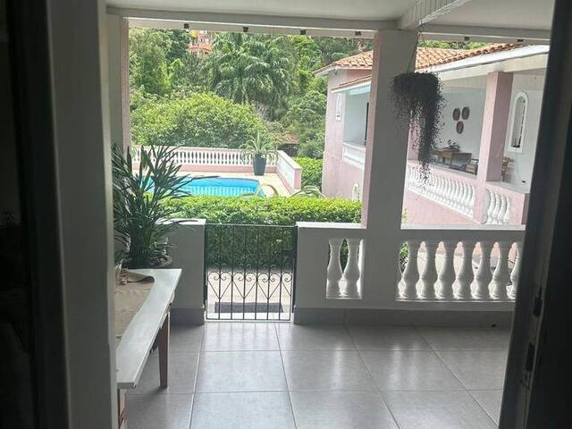 #2311 - Casa para Venda em Carapicuíba - SP - 1