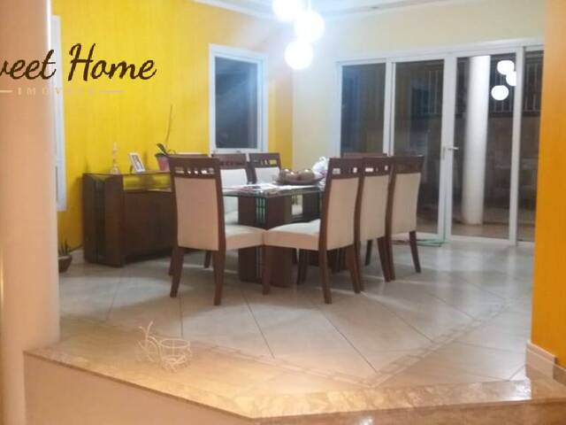 Casa para Venda em Santana de Parnaíba - 5