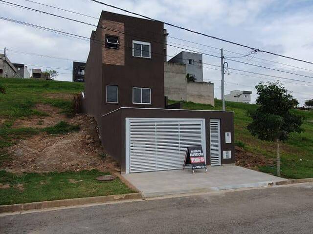 #2381 - Casa para Venda em Santana de Parnaíba - SP