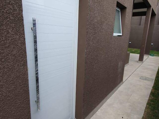 Casa para Venda em Santana de Parnaíba - 4